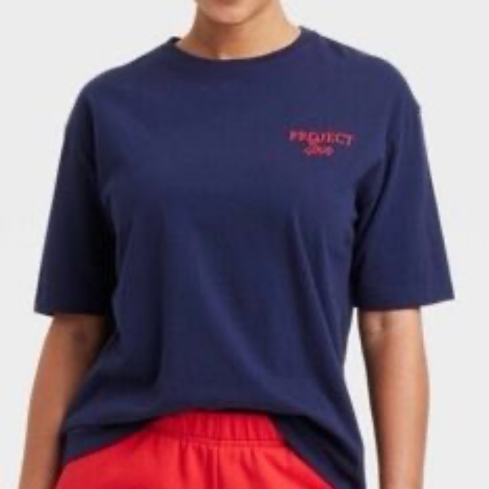 NWT! Universal Thread Women's Project Love Tee🔆 - Picture 3 of 3